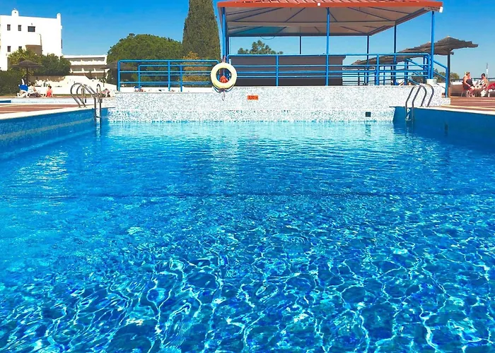 Jardim - Turisticos מלון דירות 3*