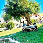 מלון דירות Jardim - Turisticos אלבופיירה