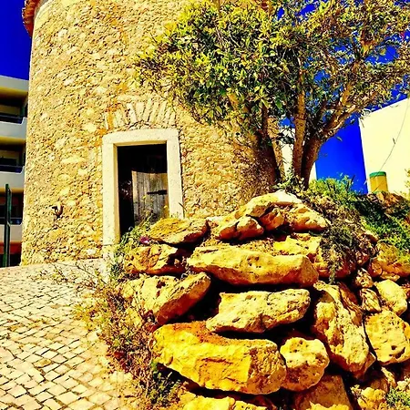 Jardim - Turisticos 3*